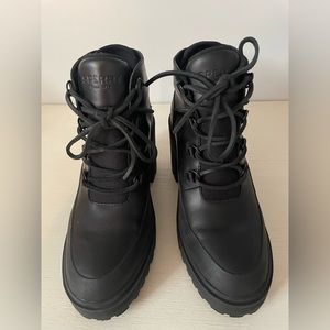Sperry Pretty Tough Heeled Boots